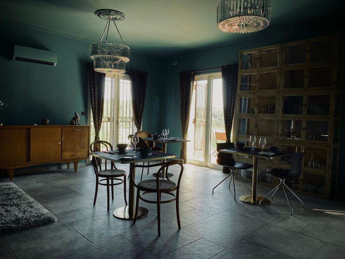 Sous Les Pins Gites Et Chambres D'Hotes La Londe-les-Maures Exteriér fotografie